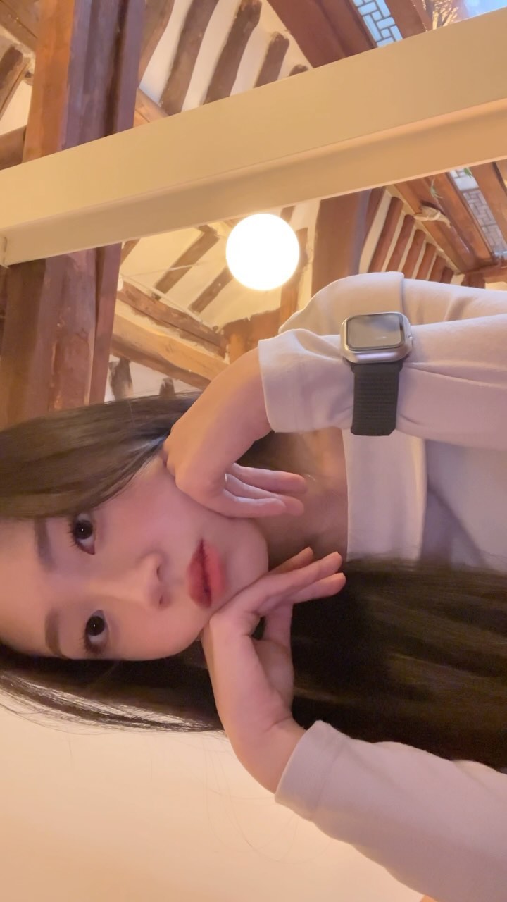 나 처음 보는 사람한테 코 성형하란 얘기 들었다…?🥹 코랑 입이 얼굴 다 버린대 강여자 멘탈 바사삭,, 이뻐해줘(´ . .̫ . `)

#이르고싶었어 
#reels #fyp #like