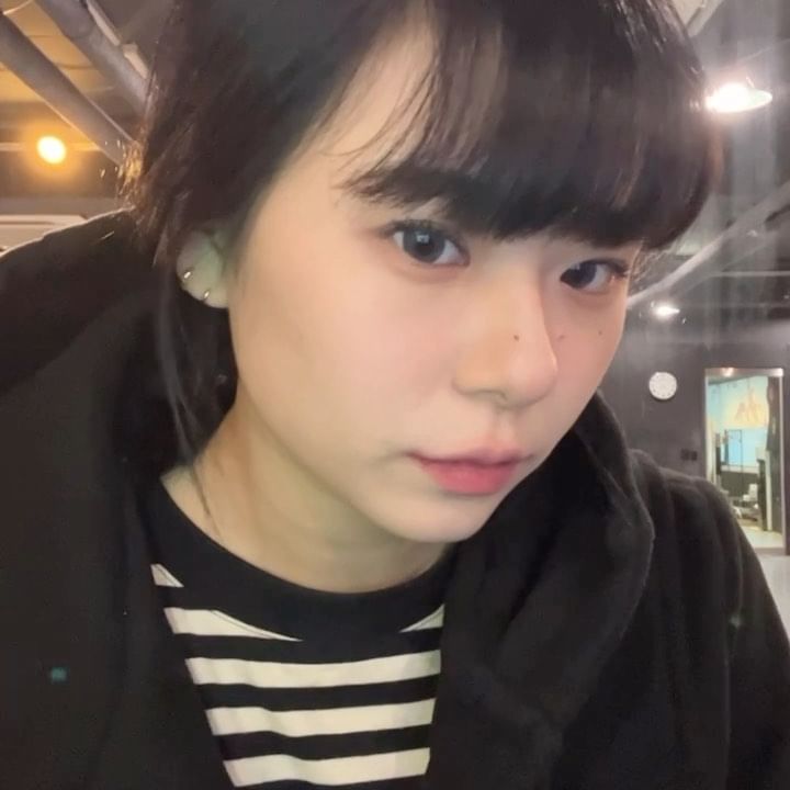 얼빡.. 챌린지... 모두들 즐거운 설날 되시와요..!..🤓

#릴스 #릴스챌린지 #릴스댄스 #reels #reelsdance