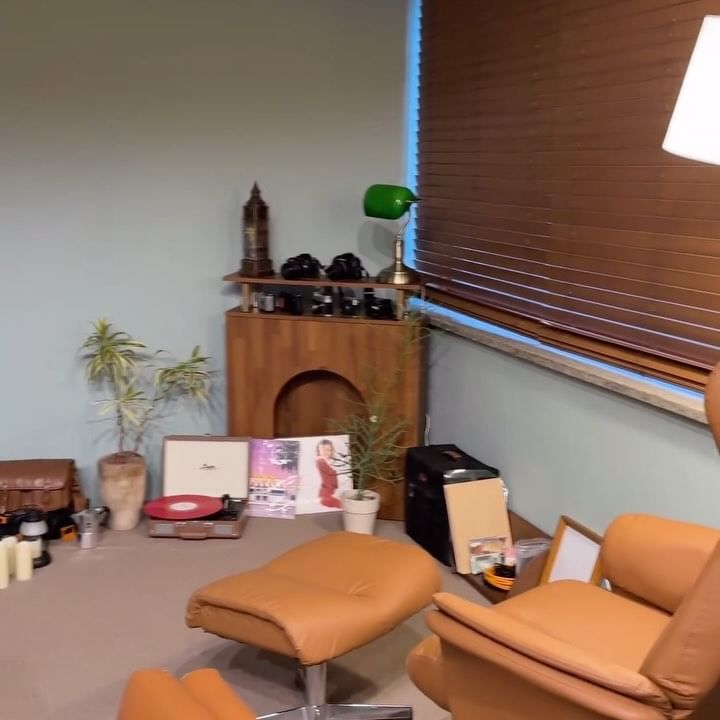 📍포근한 이불 속 작업실 @cozyblanket_atelier 

■ 주소 : 서울 동작구 노량진로 254 3층
■ 예약 : 네이버예약
■ 운영 : 연중무휴 24시간
■ 주차 : 건물 내 불가 

#서울파티룸#노들스튜디오