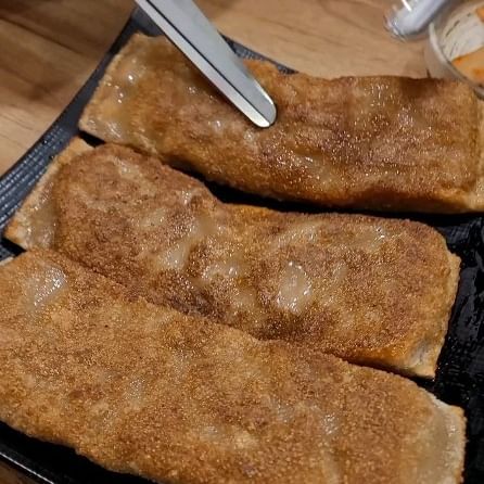 서대문도 깨비집에서 처음 맛보는 
밀전병의 맛 
서대문 맛집  칼국수도 진짜