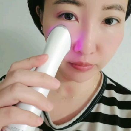 #협찬

오늘도 열일하고와서 관리타임 💜
왼쪽얼굴이 더 쳐져있어서 탄력모드로 단계올려가며 리프팅 쫙쫙

#마데카프라임 #이보영마데카프라임 #센텔리안24마데카프라임 #뷰티디바이스 #얼굴마사지기기 #얼굴케어 #피부미용기기추천
#피부마사지기 #피부기기 #피부디바이스 #피부홈케어 #홈디바이스 #홈케어피부관리기 #동국제약마데카프라임 #물광피부