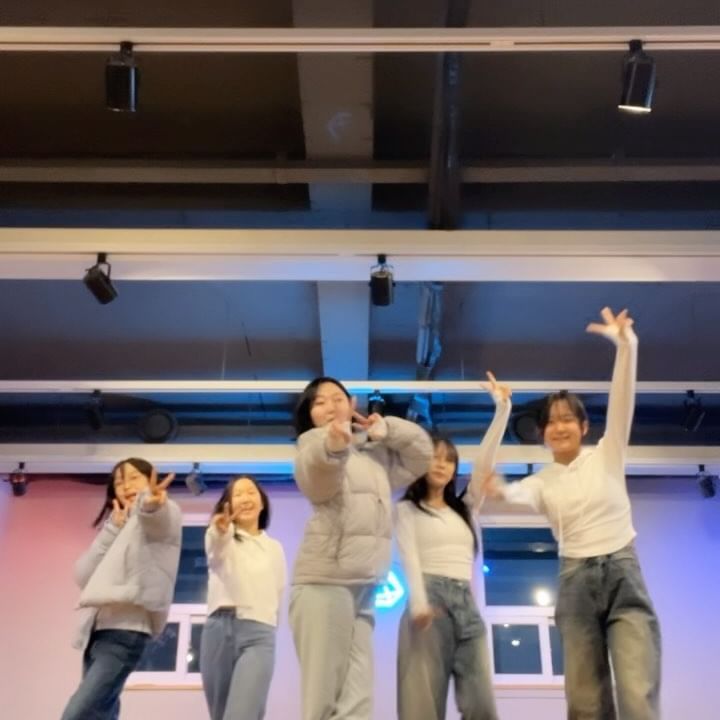 청바지 색상이 고민될때 보세요