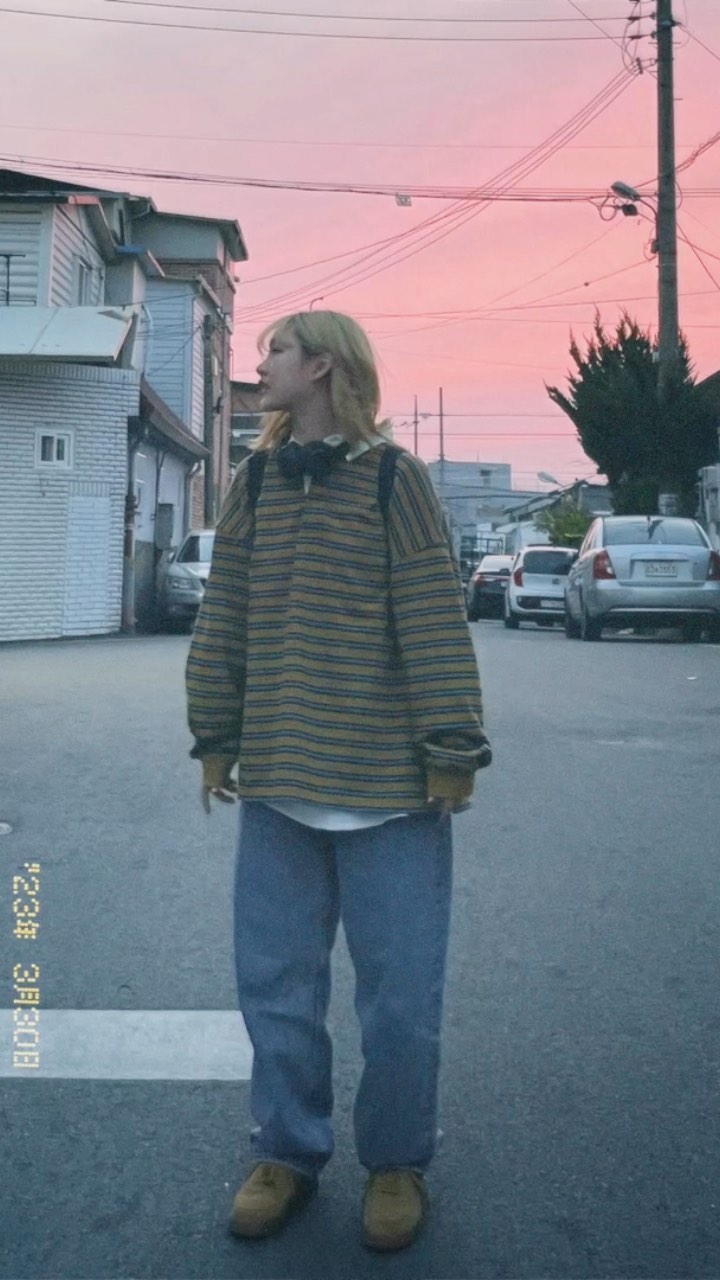 패션 변천사
이렇게 입기까지의 많은 변화✨