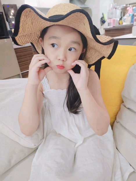 .
난 뷰리풀걸~~~~~~
.
.
.
.
.
.
.
.
.
.
#내눈엔김태희ㅋㅋㅋㅋ