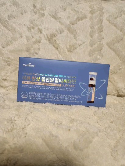 언제 어디서든 비타민 보충엔 이뮨 원샷 올인원 멀티 비타민
출근길에도 퇴근길에도
산책중에도 언제나
비타민 보충엔 이뮨 원샷 올인원 멀티 비타민으로

#멀티비타민, #마시는비타민, #액상비타민, #수험생비타민, #비타민앰플, #명품비타민, #공스타그램, #직장인필수템, #비타민선물