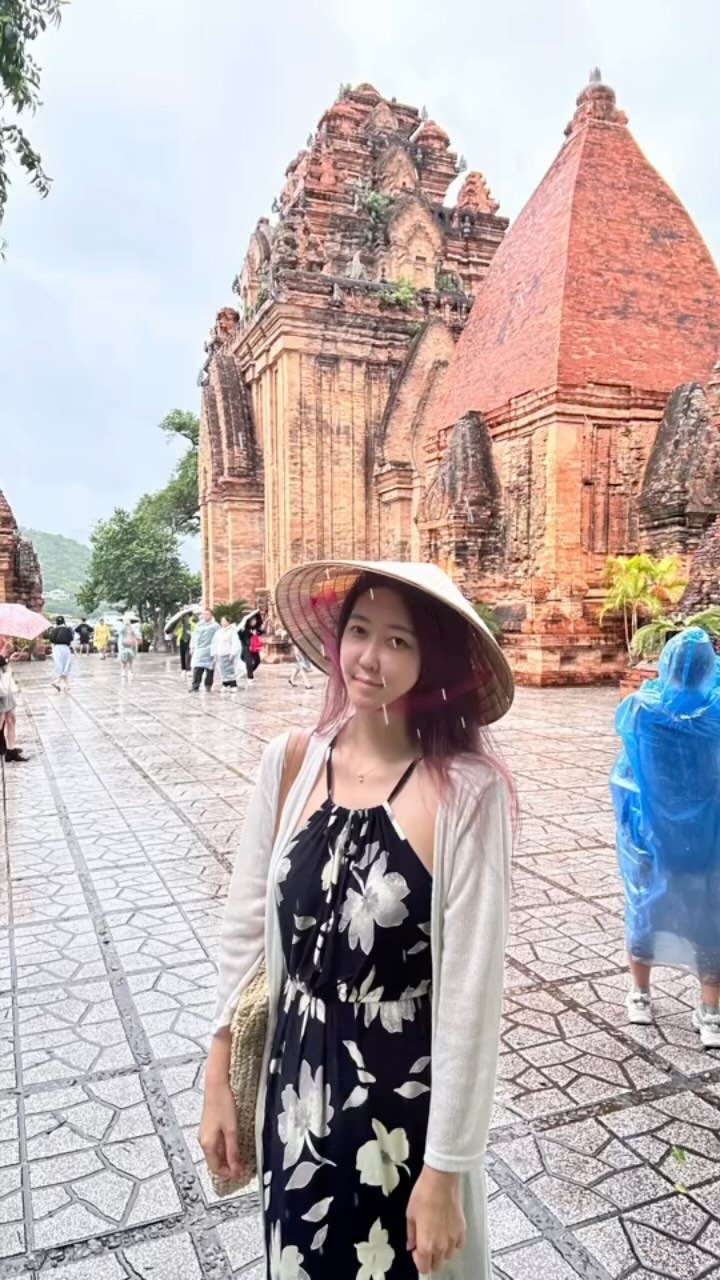 냐쨩🌧️

#나트랑 #포나가르사원 #폭우 #reels
#베트남 #나트랑여행 #여행 #여행스타그램 #travel #traveler