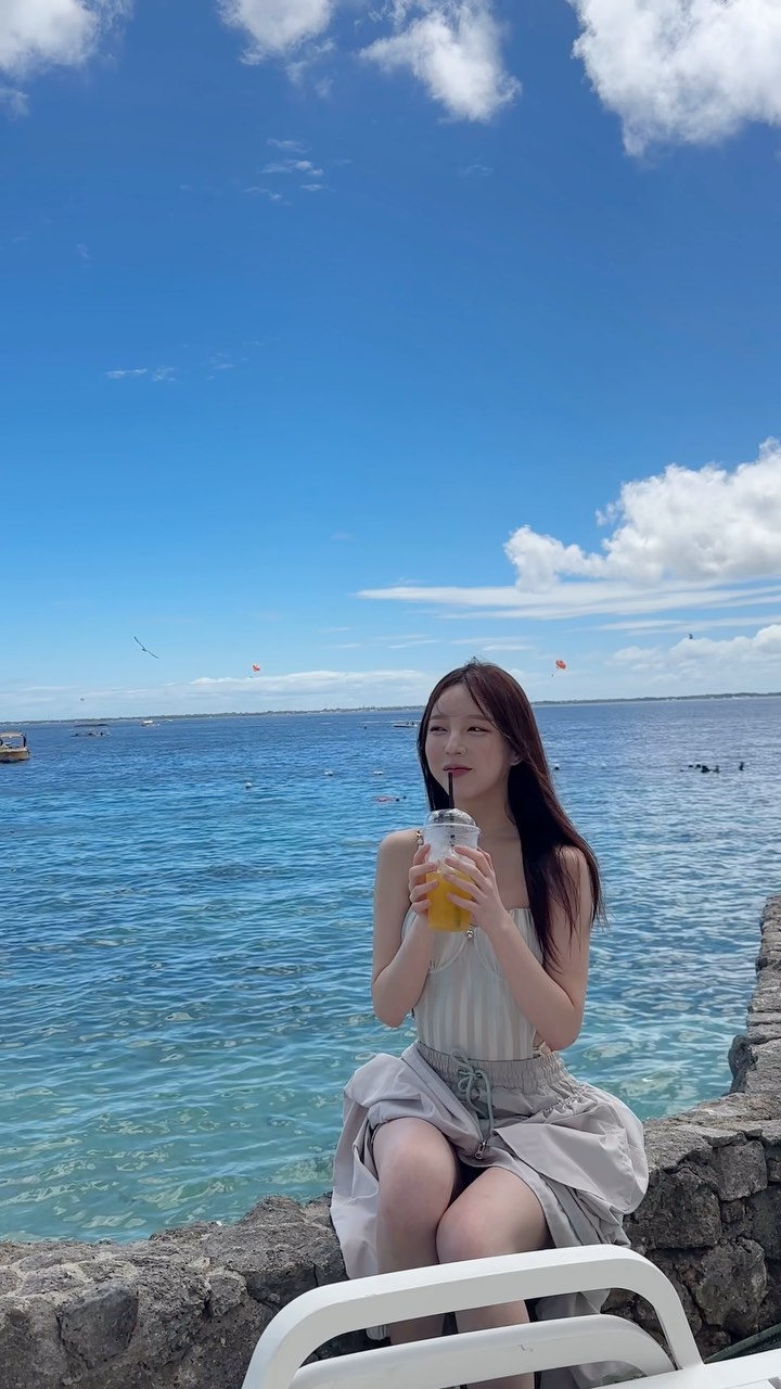 여자들 예쁘다는 말 들었을 때 표정🤭
세상 기분 좋음 ㅋ ㅋ ㅋ ㅋ ㅋ ㅋ

#세부 #호핑가이드맨 #또가고싶다