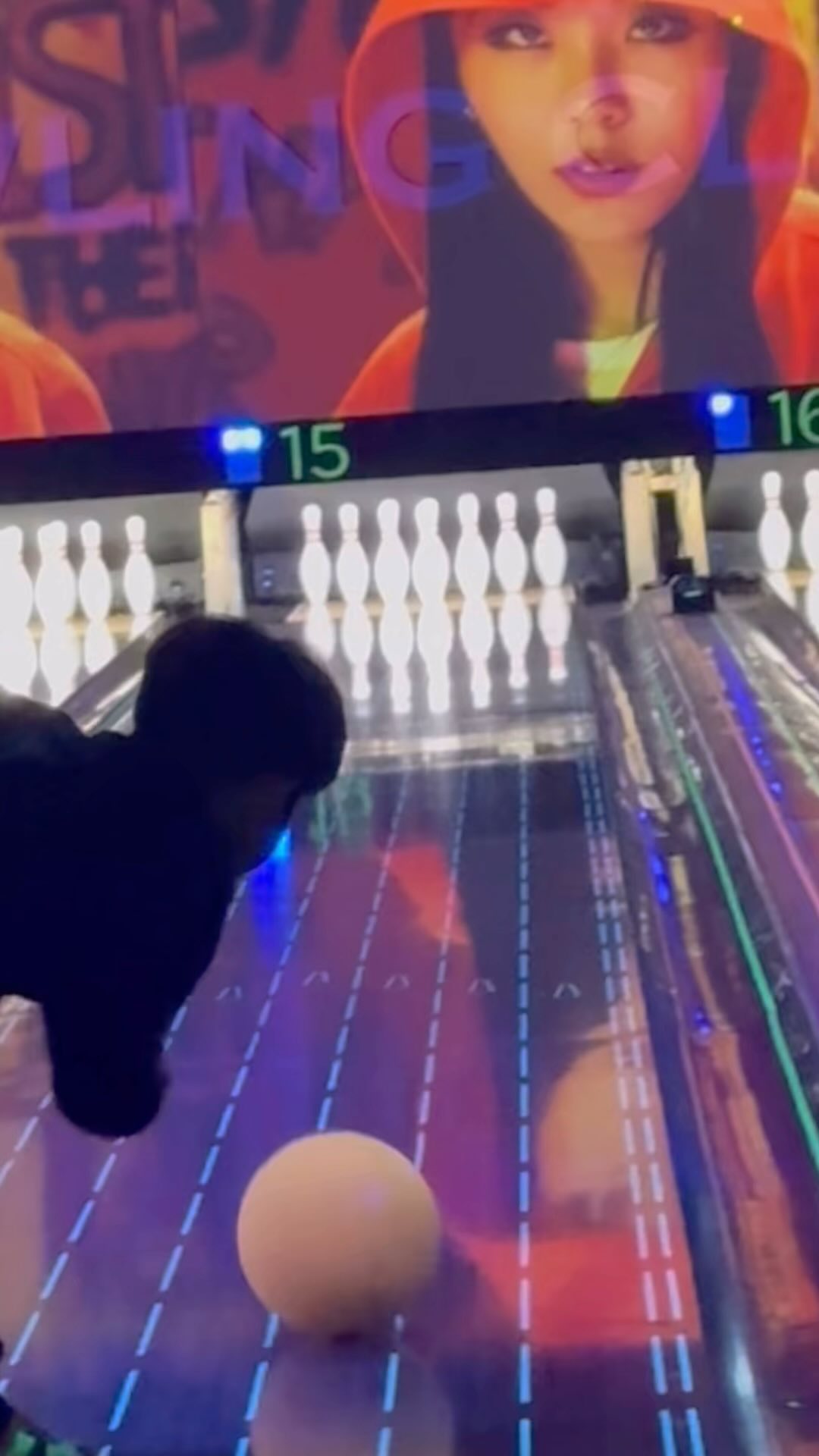 9살 볼링 🎱
#스트라이크🎳

#주말일상#볼링장#재밌네#볼링스타그램