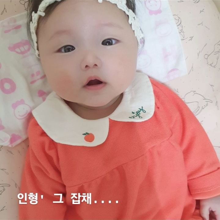#인형이던시절 #벌써5세  #육아가껌이던시절 #ㅋㅋㅋㅋ #그때그랬지 #육아소통 #이제진짜육아