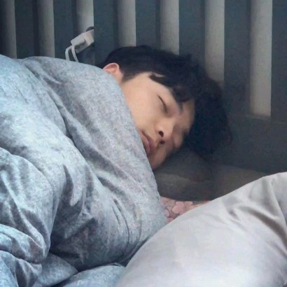 안녕하세요 포뇨 실사판 입니다