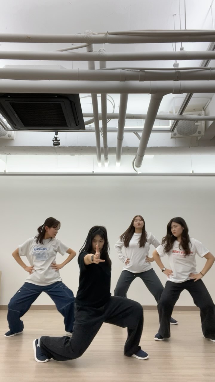 우리팀 잘해뷰좌 🩶