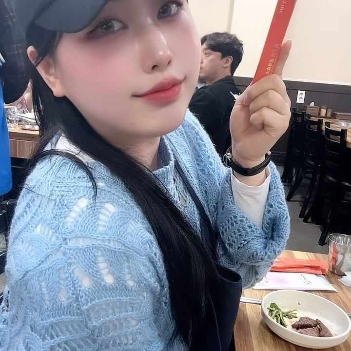 #광고 

식후에도 공복처럼 묵직한 불편함 없이 가볍게 ✨

인스턴드,탄수화물,배달음식 좋아해요?
활동량이 적구 장시간 앉아계시나요?
먹은만큼 배변 활동이 원활하지 않으셔요?

AI처럼 하루를 아무렇지않게 보낼 수 없는 우리😞
쿠크다스 멘탈이라 작은 스트레스에도 속이 뒤틀리는데
나이들수록 체내 소화 효소 까지 감소한다니...
이 속 불편함을 약으로 달래기엔 내 건강 너무 소중하잖아!!

• 곡물&콤부과채 복합 발효효소 
• 소화 흡수에 용이한 저분자 발효공법
• 고역가수치 보장 총 603,000unit/6g
• 섬유질이 풍부한 식이섬유 34%함유
• 장까지 신경쓴 11종 혼합 유산균
• 고소하고 달달한 인절미 맛 ✨

밥먹고 체한느낌 속이 더부룩한 느낌 싹!
사라지게 만들어주는 데이팩 공복효소 🤍

작아서 소지하기두 편해 😆 고소한 인절미맛 진짜 킬포인트✨

#데이팩 #데이팩공복효소 #데이팩효소 #효소 #효소추천
#발효효소 #콤부효소 #효소다이어트 #소화불량 #소화효소
#탄단지분해 #다이어터필수 #천연소화제 #곡물소화효소 
#더부룩한속 #편안하게