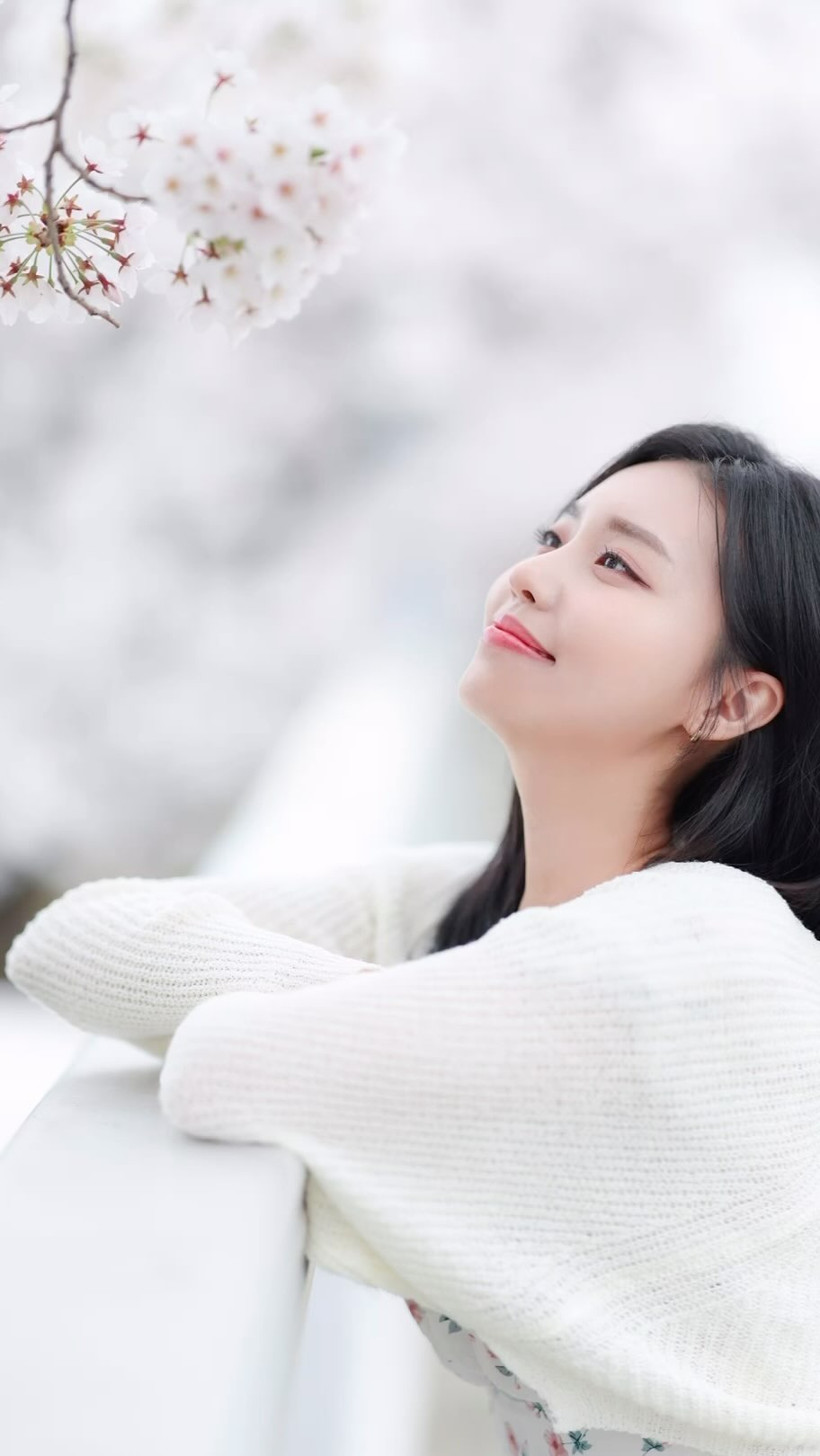 봄이야🌸
모든게 설레는 봄, 아주 좋아요 🫶🧚🏻‍♀️🩷

저는 요즘 넘 바쁘고 신경쓸 것도 많고 정신없는 나날들이에요..
바쁘다 바빠 현대 사회🥲 
그래도 항상 감사하는 마음으로! (감사합니다🫶👍🙇🏻‍♀️)
차근차근 풀어가보도록 하려구요! 화이팅💪✨

모두들 화이팅입니다!!!!!!!!💪💪💪👏😄😄

#벚꽃 #벚꽃룩 #벚꽃스냅 #벚꽃명소 #한강벚꽃 #여의도벚꽃 #벚꽃2024 #모델 #뷰티모델 #광고모델 #코스메틱  #여자모델 #피팅모델 #쇼핑몰모델 #20대여자모델  #브랜드모델 #영상모델 #룩북모델 #코스메틱모델 #모델촬영 #모델구인 #모델섭외 #기초모델 #색조모델 #주얼리모델