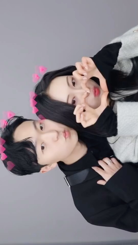 +1374💕