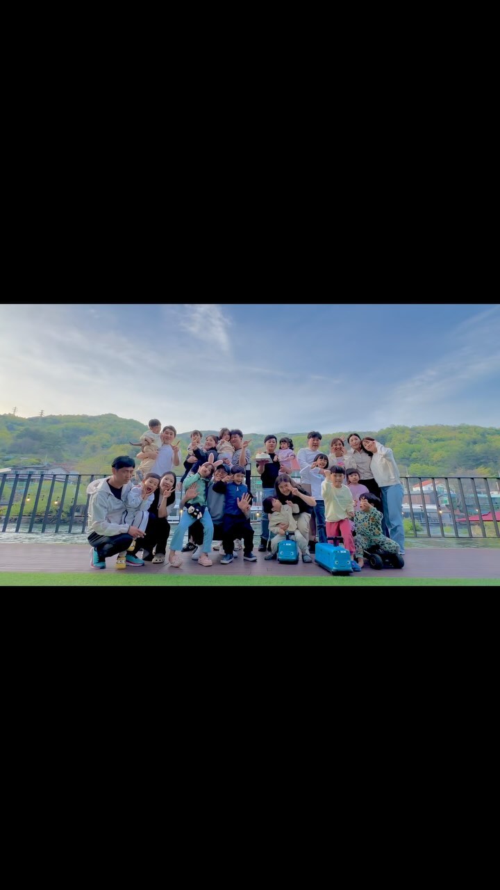 꽉 채워 즐거웠던 오늘 🎶

#다복팸 #와글와글우리들
#10년우정🌲 #가족모임