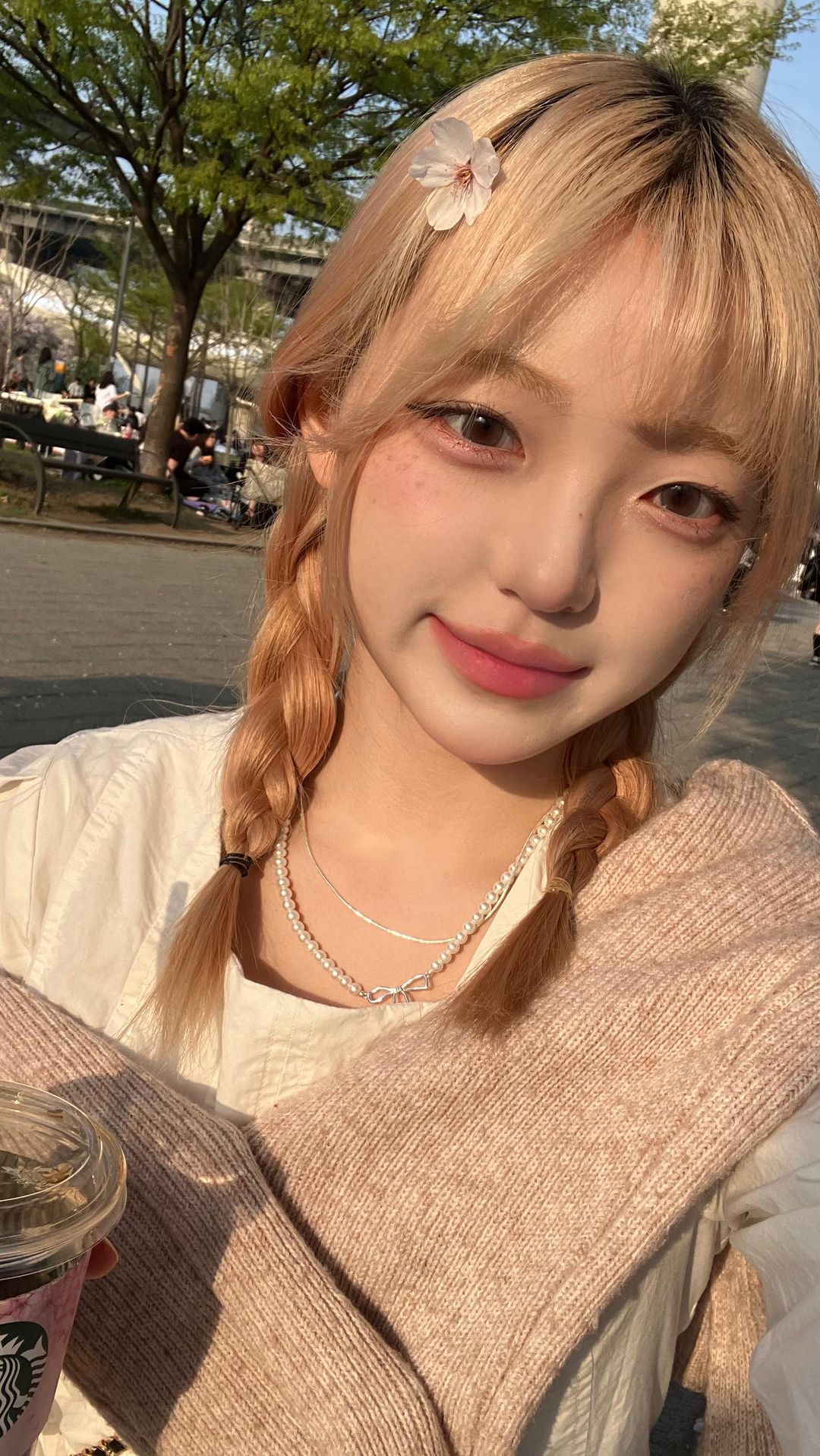 사계절이 봄이면 좋겠당!