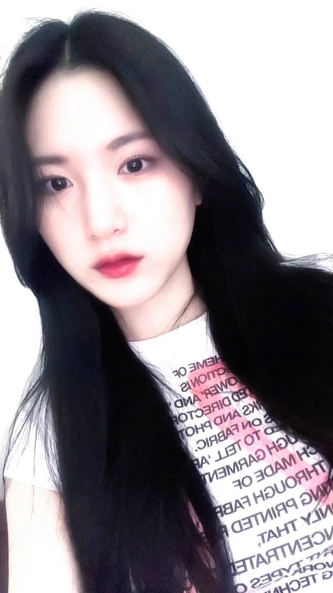 흰둥이가 꿈
.
.
.
#selfie #ootd #instagram #instadaily #daily #데일리