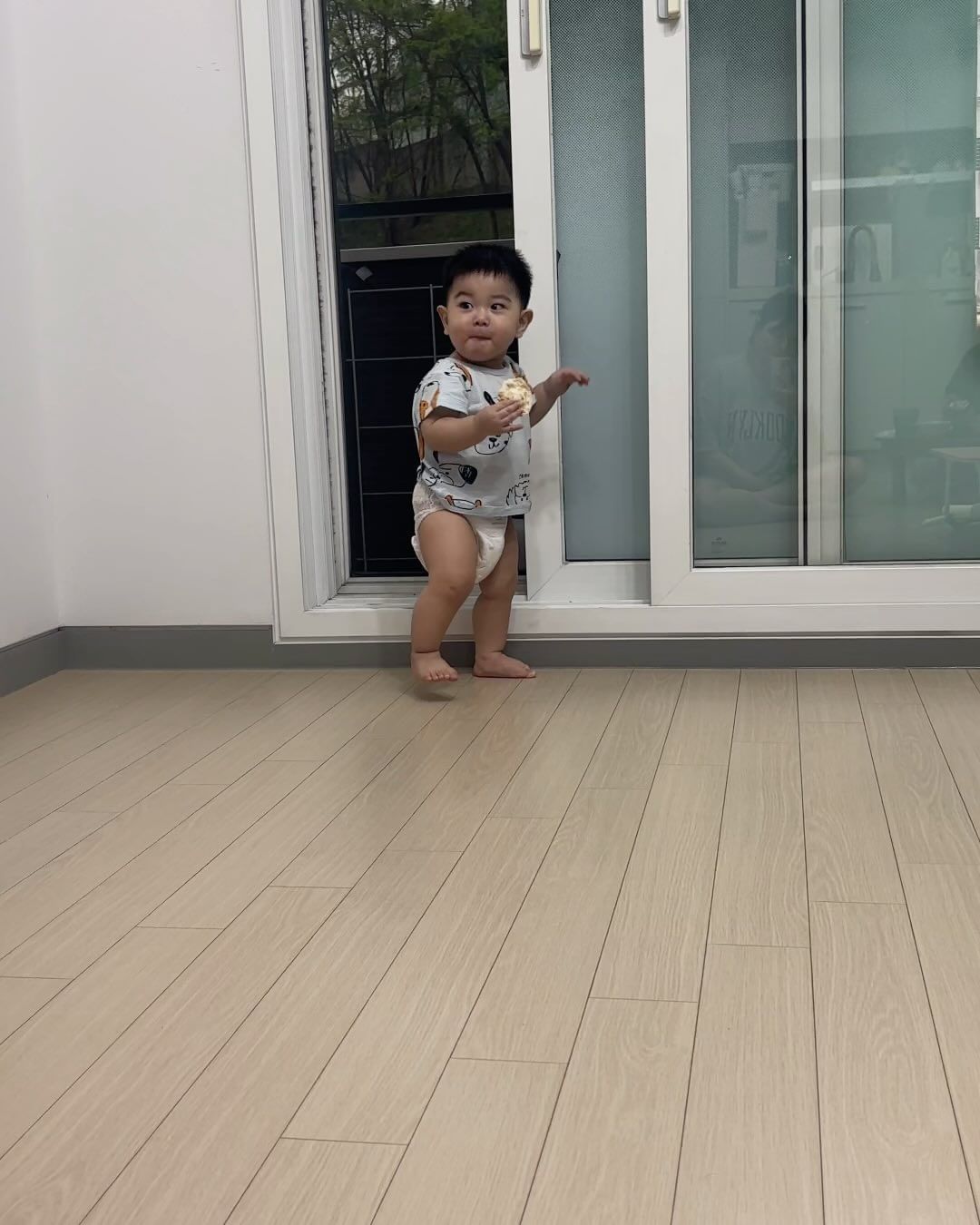 걸음마 축하한다 우리집작은꽈추🩷