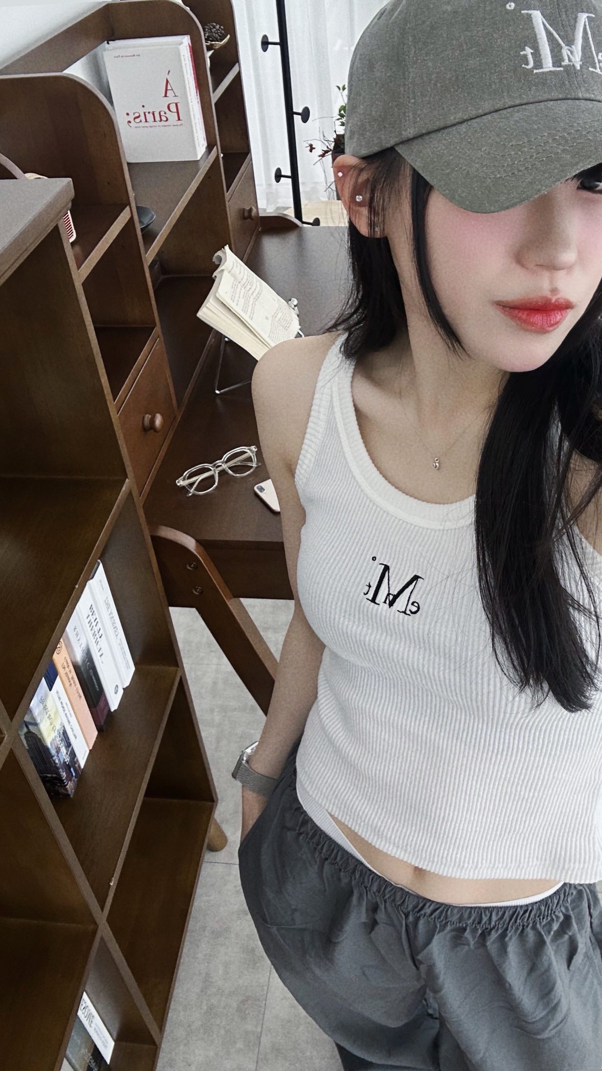 마음에 드는 옷 생기면 돌려입는 거 나만그래?