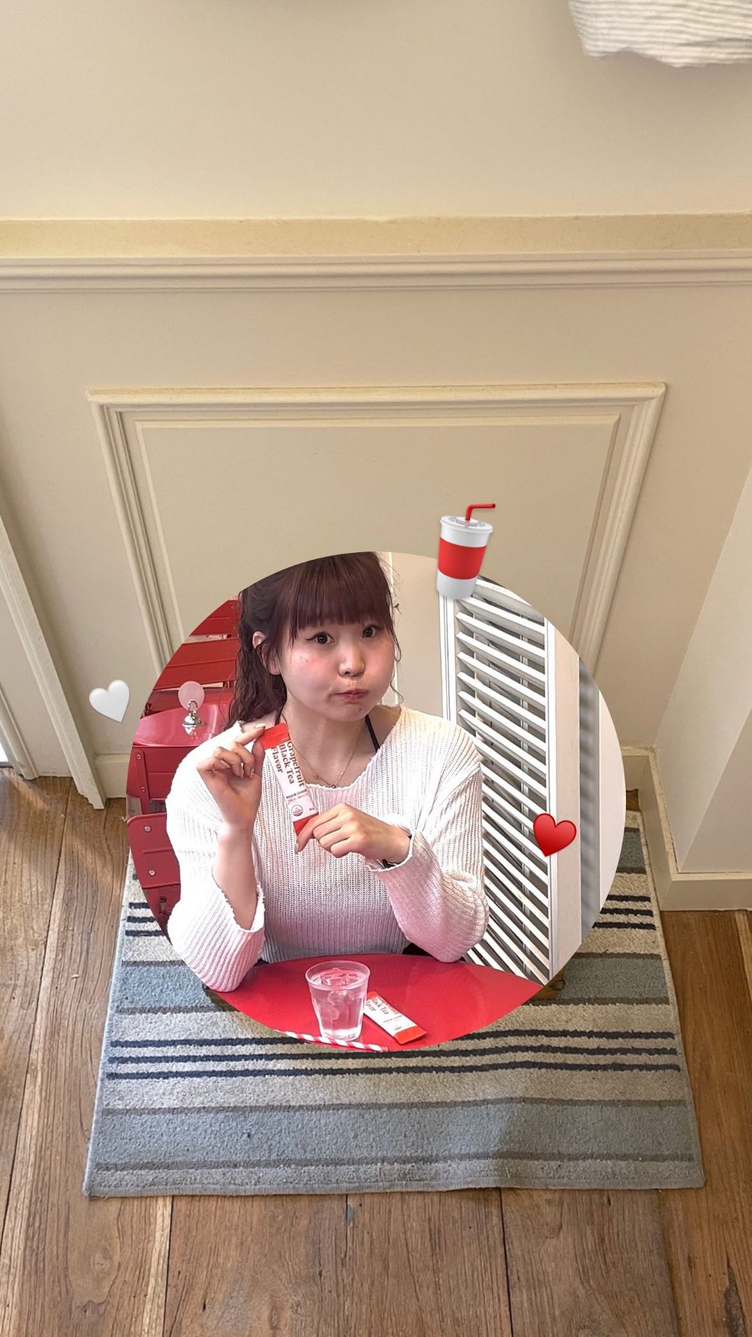 #협찬 자몽허니블랙티맛으로 맛있게 체지방 관리, 라인 관리 할사람〰️😽🥤?

들어있는 가르시니아는 원료특성 상 탄수화물이 체지방으로 바뀌는걸 막아주는 효과와 지방감소에 효과가있어 라인이 고민이신분들께 좋다고 해요!
이눌린/치커리 추출물도 들어있어 배변활동에 도움을 준다는데 그래서 요즘 진짜 화장실도 잘가는 중,, ㅎ3ㅎ 
탄수화물 많이 먹을 때 음료대신 먹는거 !! 추천합니다 🥨

🫧 식약처에서 기능성을 인정받은 다이어트 건강기능식품입니다 @healthouse365 

#다이어트보조제 #다이어트음료 #저당음료 #허리쏘옥다이어트 #탄수화물컷팅제 #유지어터 #다이어터 #자허블 #자몽허니블랙티