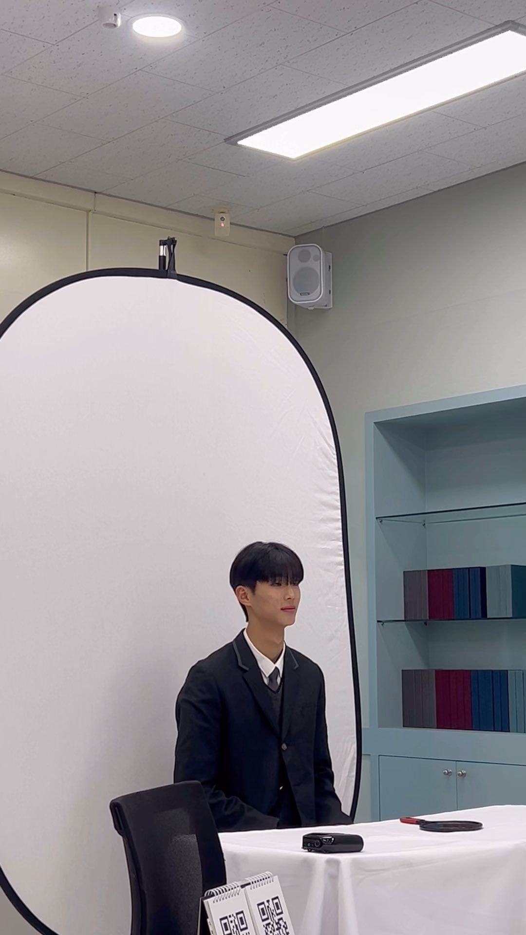 인생 마지막 졸업사진
.
.
.
.
.
#fyp #06 #05 #졸업사진 #school #photo #graduation #맞팔 #followforfollowback #follow #좋반 #좋아요 #좋아요반사 #팔로우 #팔로우백 #졸업사진 #reelsinstagram #reels