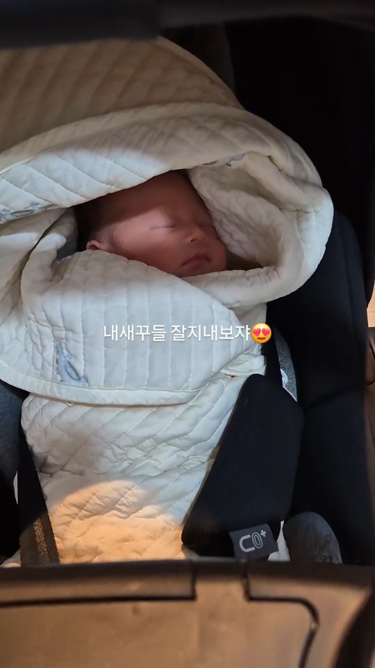 드디어 NICU 졸업. 조리원입성!! 
잘지내 보자 내새꾸들😍