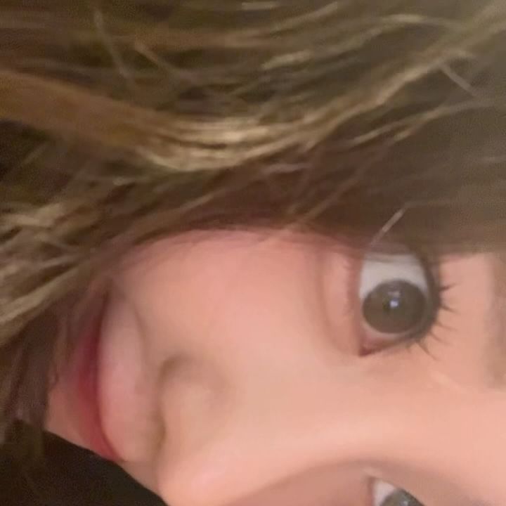 👀✨

#fyp #selfie #셀피 #reels #릴스 #추천