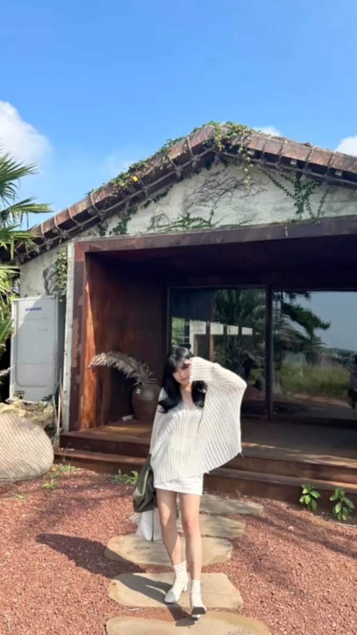뭐가 지나갔을까요?