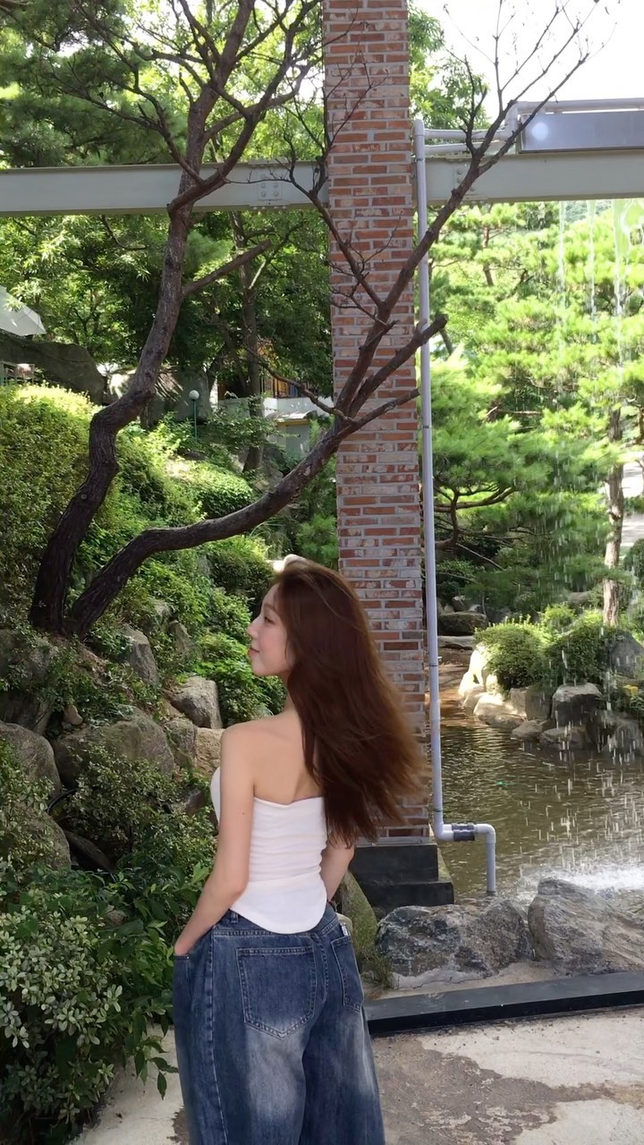 웃지므르그