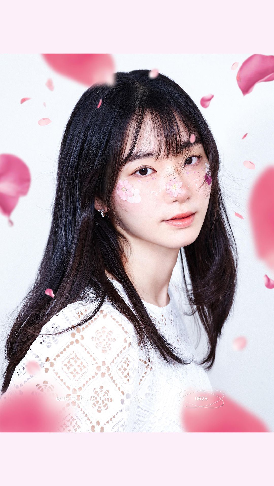 프로필사진에 꽃을 추가하면.....!!!!🌸
.
.
.
.
.
.
.
.
.
.
.
.
.
#프로필사진#프로필사진촬영#프로필스튜디오#프로필촬영#프로필#일반인프로필#플라워프로필#프로필사진잘찍는곳#꽃#꽃놀이