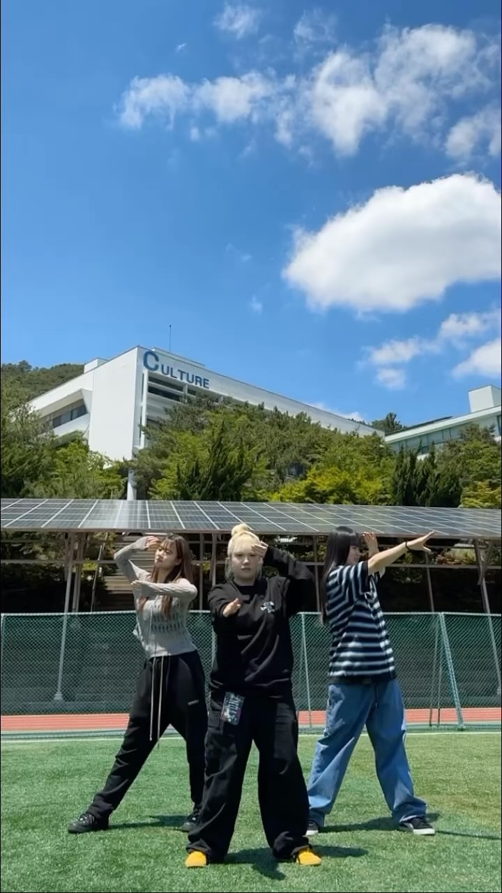 종강🍀은🥳❗️ 다가👉🏻👈🏻와🔆 Ah - oh e🎈❤️

#reels #reelsvideo #reelschallenge