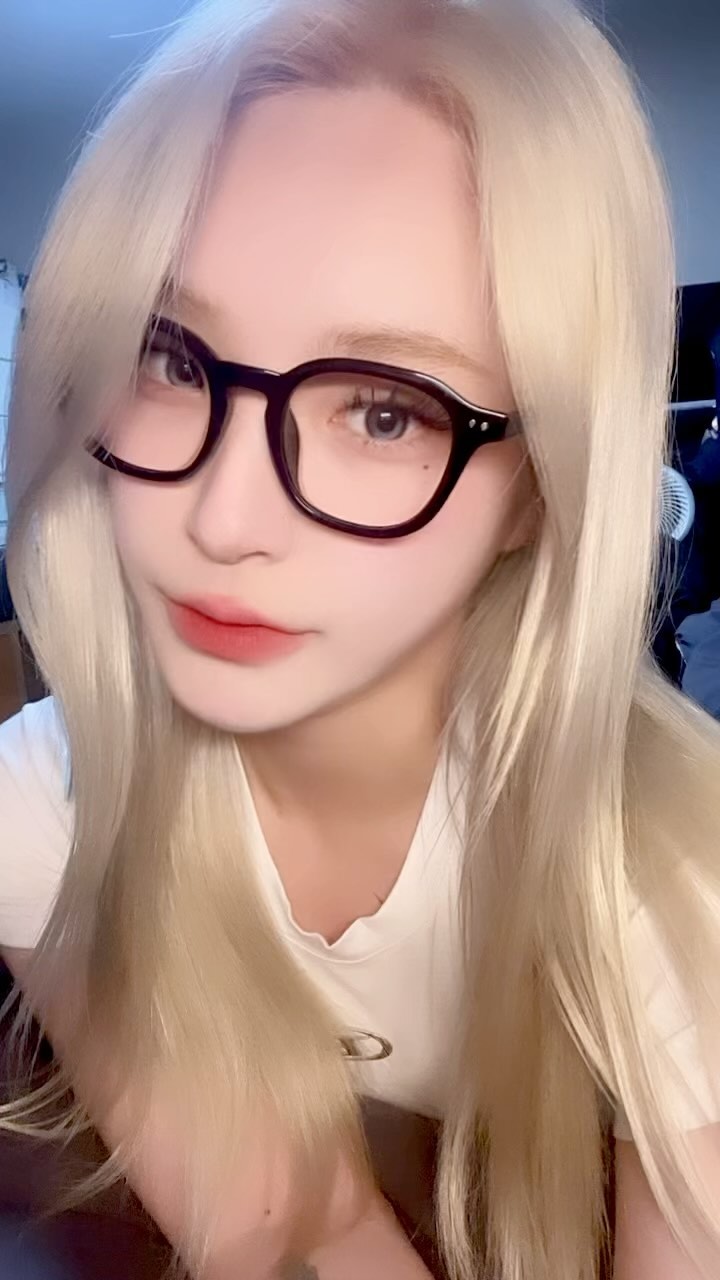 그거아세여 ? 저 오늘 뿌탈했어욤 👧