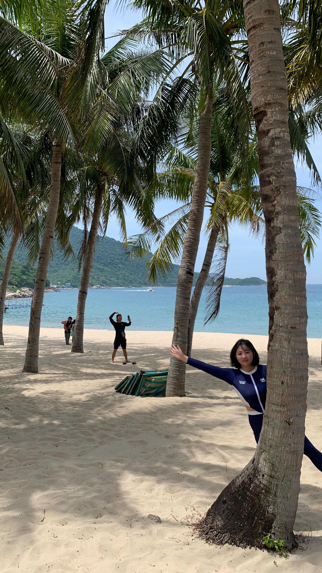 시간이 ‘금’인 직장인 여행자에게는
아쉬움이 많았던  다낭 호핑투어였다.

#다낭여행 #다낭호핑투어
#đànẵng #dulịch #vietnam🇻🇳