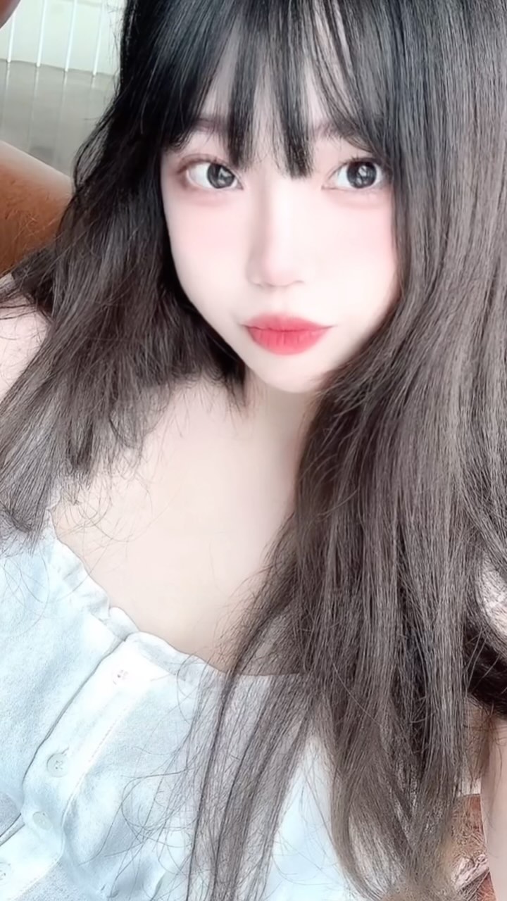 울진 바다 좋아유 😎🩵

#바다여행 #울진여행 #울진카페 #경북여행 #바다뷰카페 #여름여행 #여름코디추천