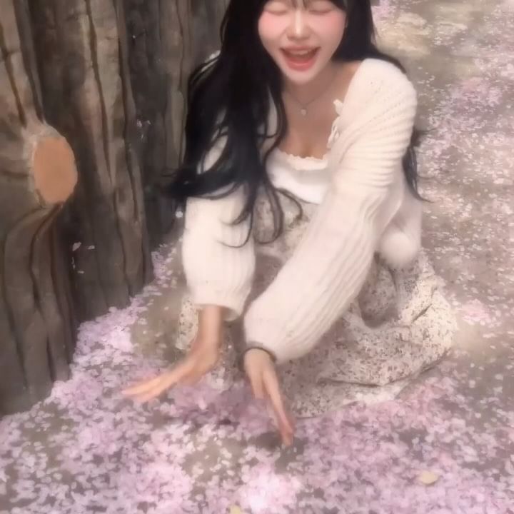 벚꽃 조아🌸 

#릴스 #릴스타그램 #reels #reelsinstagram #fyp #fypシ