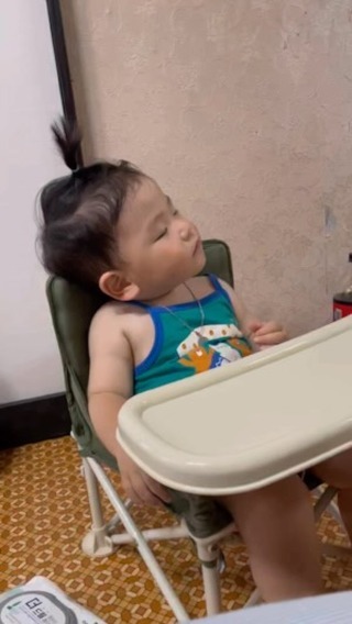 D+432
꾸벅꾸벅😴
조는 것도 귀엽네🩵

#육아 #육아스타그램 #baby #boy