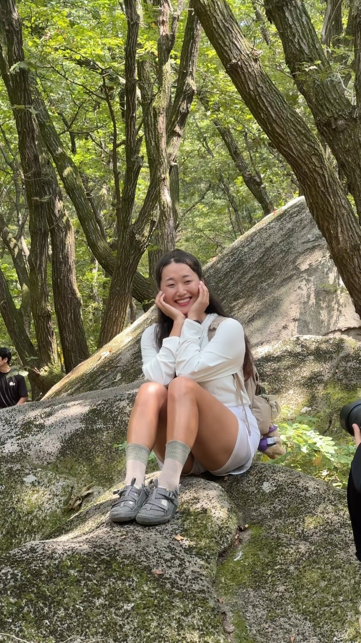 순항중인 어라운드 프로젝트 2기 ✨

무더운 산행, 바로옆에 계곡이 기다리고 있지만 
미션 먼저 착실히 해내기,,🩵💚❤️

🤳🏻 @bbobbisubok 
🩴 @obozfootwear.kr 
🫶🏻 @aroundproject_official 

#수락산 #수락산백운계곡 #오보즈 #오보즈풋웨어  #어라운드프로젝트2기