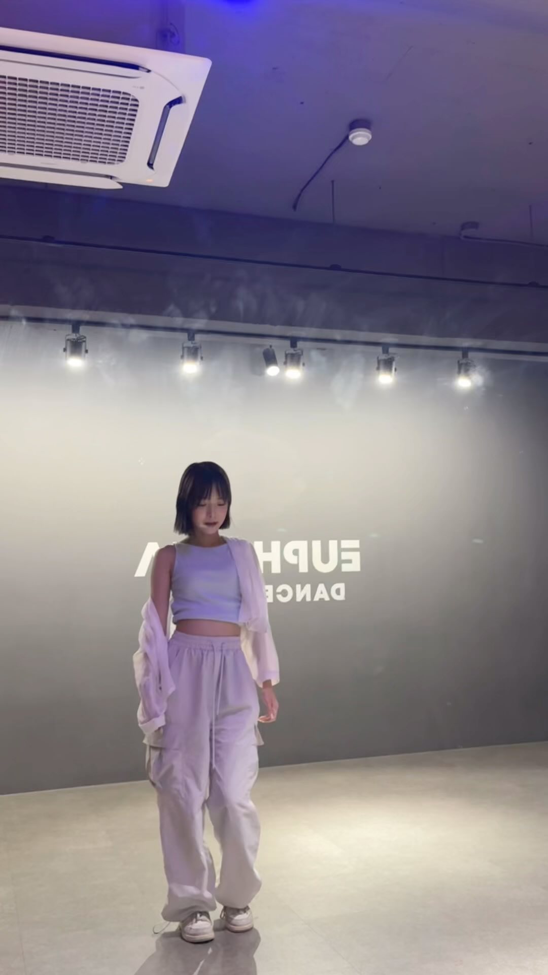 🩵
.
.
. 
#프로미스나인 #supersonic #dance #cover #fyp #reels