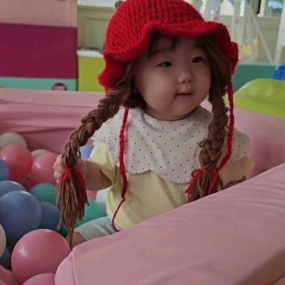 사과사세요 🍎🍎🍎 

#딸 #공주님 #육아맘 #베이비카페 #놀이
