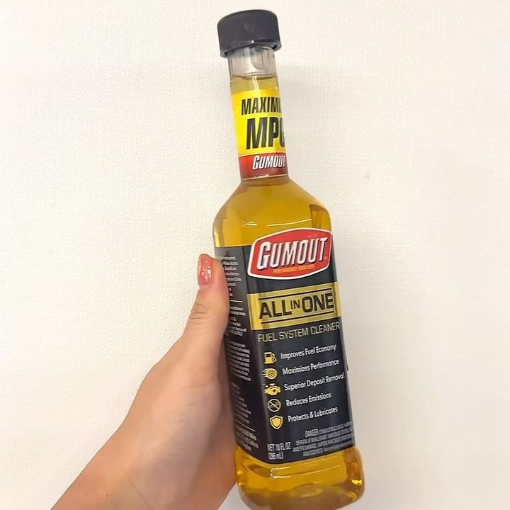 #협찬
피카몰 검아웃 올인원 연료첨가제 
검아웃 정식 수입사가 피카몰! 

주유하러 가기 전에 한병 딱! 
들이키거라 내 ’박카스‘야! 

연료시스템 세정해주고 
연비회복 & 출력회복 시켜주는 연료첨가제 

남편에게 물어보니 유명한 제품!!
차량 매니아들 사이에선 이미 유명하대요

출력복원효과 뿐만 아니라 연비복원효과까지
거기다 엔진 윤활효과도 덤덤 
엔진내벽에 윤활막을 형성해서
엔진 마모를 방지해준다하네요 W.W

연료가 거의 소모되었을때 주입하는걸 권장하지만
기름이 어느 정도 남아있어도 사용가능! 
꼭 연료바닥날때까지 안기다려도 됨! 

현대모비스에도 납품하는 인증 연료첨가제!
믿고 사용할 수 있는 안심제품! 

#연료첨가제 #자동차 #차량관리 #스포츠카
#튜닝 #검아웃 #차튜닝 #연비복원 #차관리 
#가솔린연료첨가제 #일상 #데일리 #셀프차관리