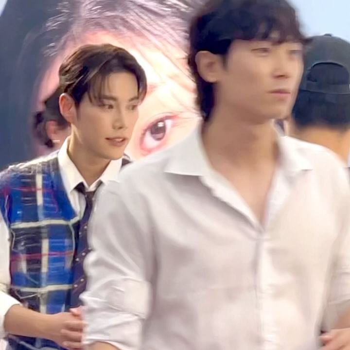 #제작비지원
올해도 야무지고 알찼던 #2024얼루어뷰티페어
이너뷰티 스키니랩부터 시작해서 마지막 스탬프선물까지
들어갈땐 가볍게 들어갔다가 집갈땐 쇼핑백 한무더기
아낌없이 주는 얼루어 뷰티페어 여러분도 꼭 다녀오세요🫶🏻
 
@allurekorea #협찬 #스키니랩