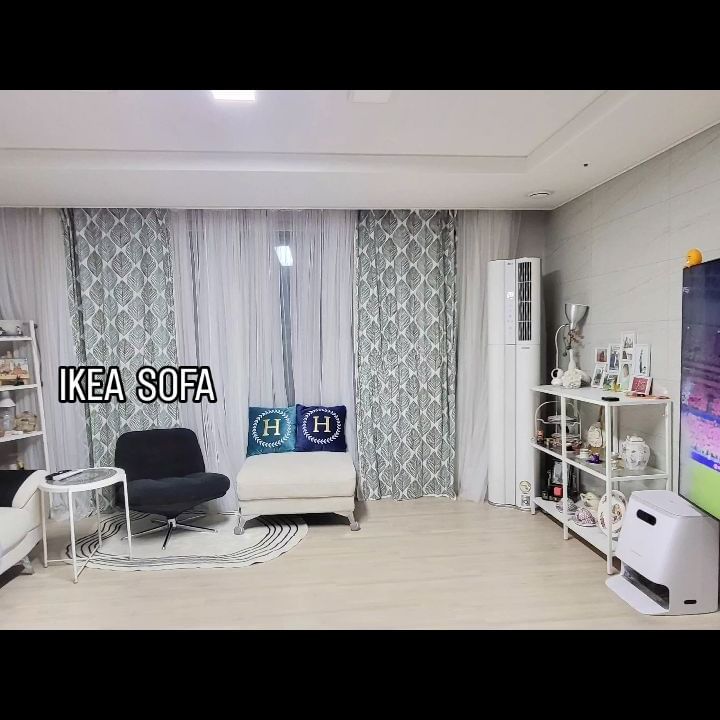 오랫맛에 이케아 구경!!!
간만에 쇼룸 구경도 하고 사고싶던 1인 쇼파 구매!!!
이제 이 쇼파는 내꺼야!!!

#인테리어스타그램 
#쇼파추천 
#이케아 
#이케아로꾸민우리집 
#이케아인테리어 
#이케아쇼핑 
#이케아추천템
#미드센츄리 
#홈인테리어
#이케아뒤블링에
