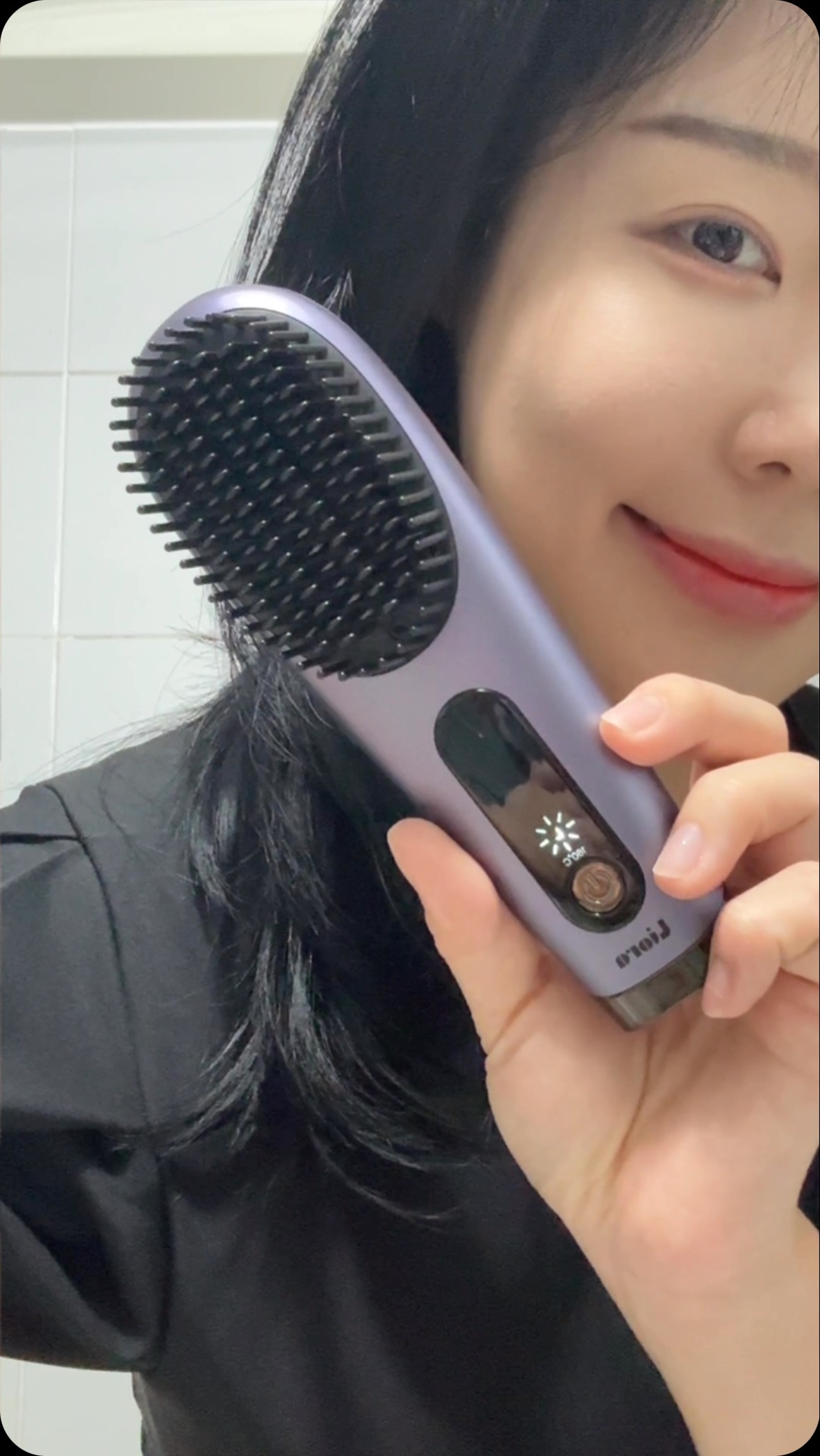 #광고
무선 헤어 스타일러 리오라🖤

바쁜 아침 출근 준비하는 직장인에게 딱맞는 무선 고데기!
간단하게 사용가능하니 외출시에도 가능해요 ><

특히 화상 걱정 없는 안전한 제품이라 너무 좋아요💕

📍직장인, 워킹맘들에게 추천
📍스타일링이 쉬워서 바쁠때 아주 유용
📍똥손 탈출 가능(쓱쓱 빗으면 스타일링 완성됨)
📍아마존에서 출시 1달만에 6만대 팔린 제품!!

🎀국내 첫 런칭 이벤트 진행중🎀
한정기간 특별 할인-리뷰작성시 N포인트 5천원 지급

#리오라무선고데기#외출준비#출근준비#헤어디바이스#미니고데기#무선고데기#헤어스타일러#고데기추천#빗고데기