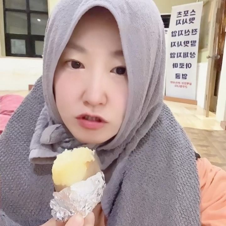 ㅋㅋㅋㅋ bgm에 꽂혀서 급 만들어 봄🌸
나... 올해 많이 먹었네 🤣😂🤣😂