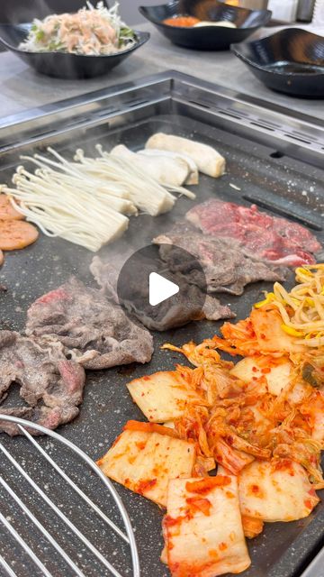 오랜만에 찾은 연산동고깃집!
기대 안하고 갔는데 맛집이었음😋

#연산토곡맛집 #연산동고깃집 #먹스타그램🍴#돌돌대패