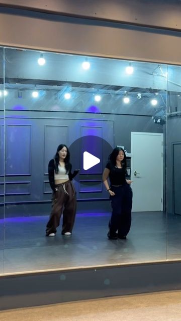 sticky 한번 더 🤤
#sticky #kissoflife #dancecover