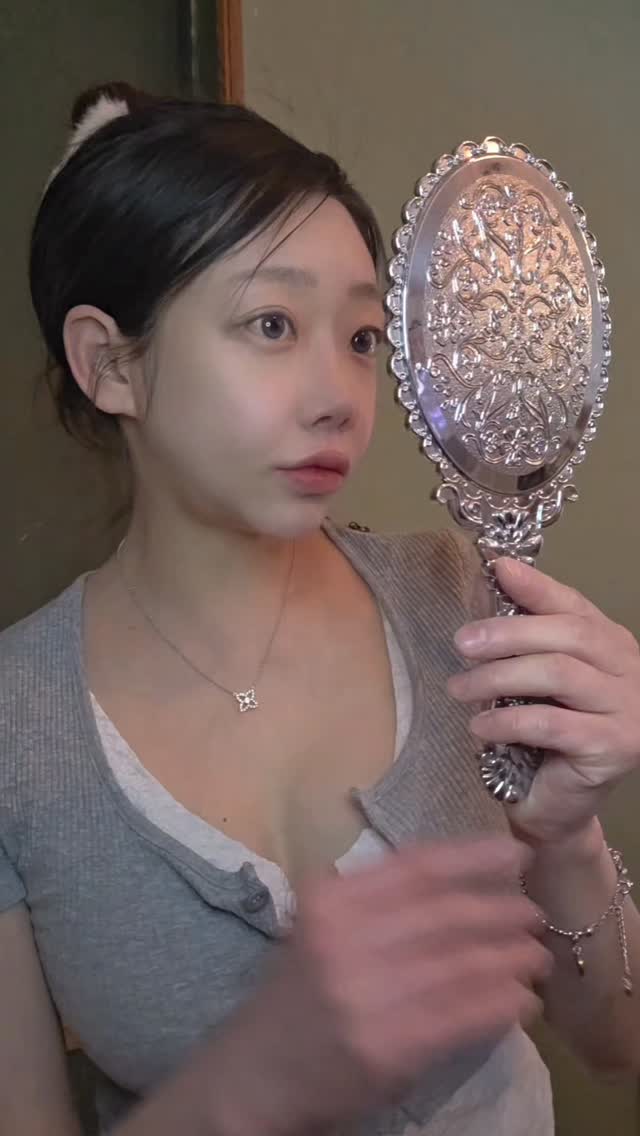 시술👋 레이저👋
💙루메네르 프로니들 MTS💙

예민한 사람은 잘못했다간
큰일나는 시술 / 레이저🥲

매일 쓰는 앰플하나로
피부과 가지말자 
skrrr🤟

현재 할인 이벤트까지
하고 있으니 부작용없이
우리 걸스들ㅇr 참고하l🥰