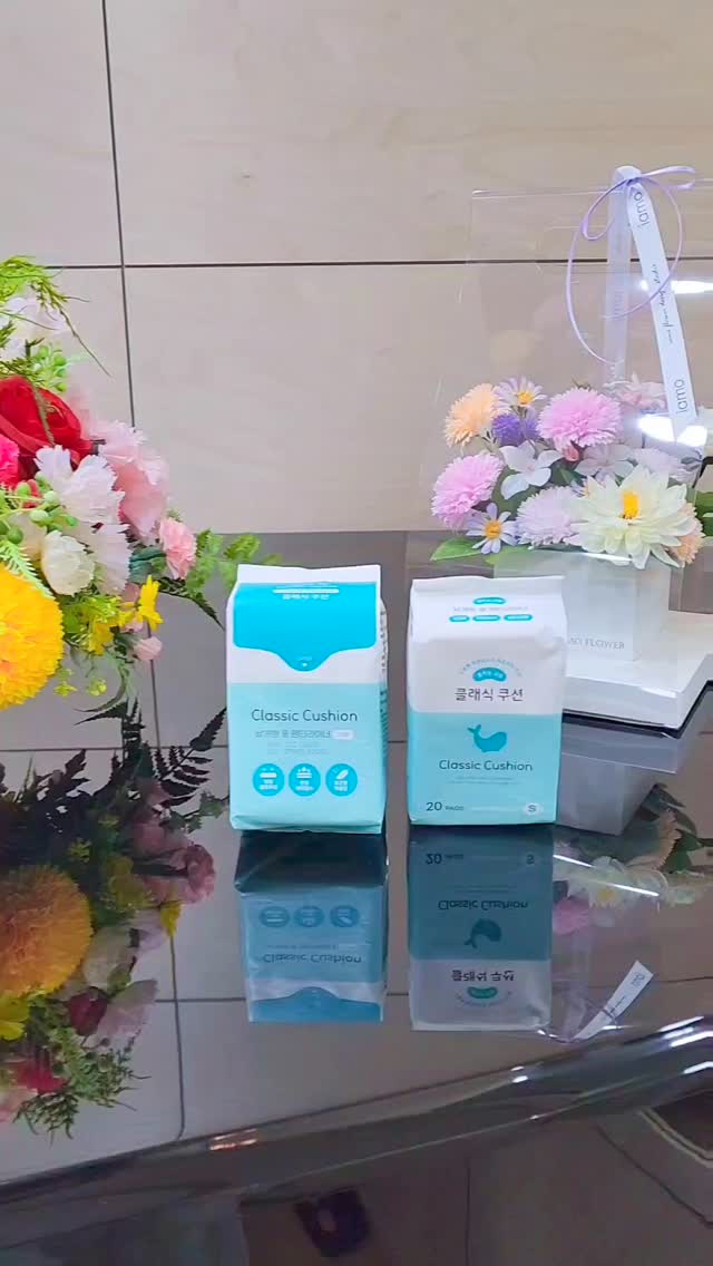 #광고
🌸 요즘같이 습한 날, 매월 필수템!
⠀
통기성 최고! 착용감 대박!
하루 종일 산뜻하게, 피부 트러블 없이 ☁️
부드럽고 가벼운 착용감에 반했어요💓
⠀
🌼 생리 전후에도 OK
🌼 생리대 대신 사용해도 OK
⠀
흡수력도 좋아서 가성비까지 챙긴 날개형 팬티라이너✨
예민한 날에도 걱정 없이 #쾌적하게
⠀
💡 사계절 필수템으로 완전 추천해요!
⠀
#팬티라이너 #여성용품 #건조한봄날 #피부자극제로 #생리전후 #생리대대용 #통기성좋은팬티라이너 #가성비갑 #데일리템 #여자필수템 #산뜻한하루 #여성건강 #셀럽템 #춤추는고래#소형생리대#팬티라이너#날개형팬티라이너#날개라이너#롱팬티라이너#여성용품