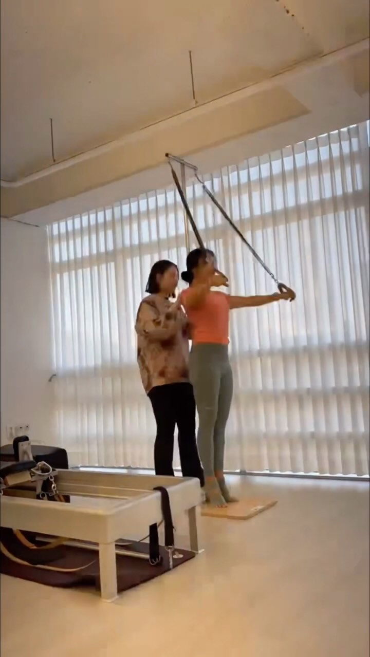.
패디폴 첫경험하고 키커어진날 🐥🐥🐥

에어드랍으로 못받고 디엠으로 받아서그런가
화질이 더 저세상이네🥹