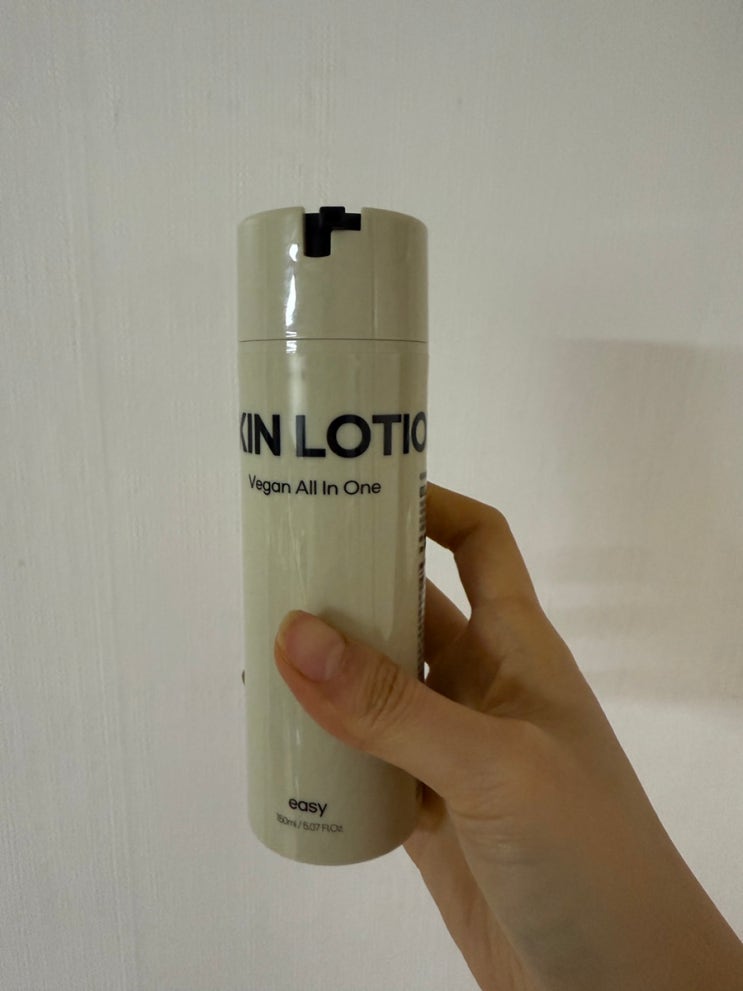 끈적임 없이 촉촉한 남자 피부 솔루션, ONLYHIM 이지 비건 올인원 스킨로션 150mL